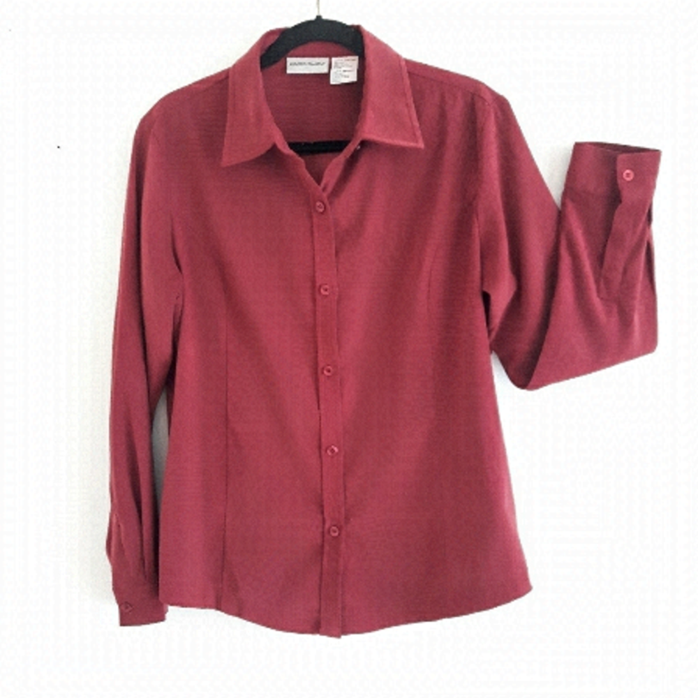 PREMIER Button Down Long Sleeved Collection Shirt EUC XL Red